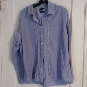 American Eagle Outfitters/Women's shirt
